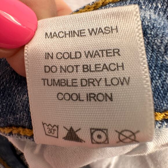 Judy Blue jeans boyfriend distressed paint spots distressed purpose size 11 / 30 - Picture 4 of 13